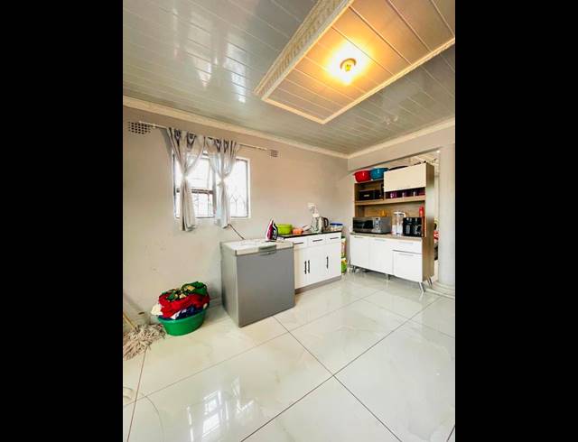 2 BEDROOM HOUSE FOR SALE IN HAMMERSDALE RURAL